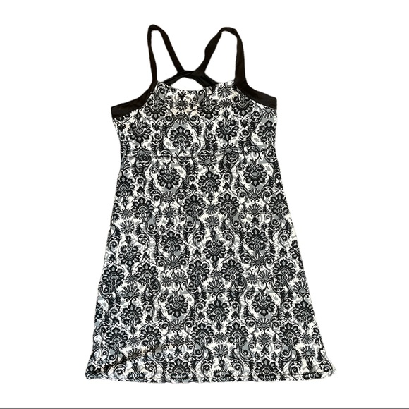 SOYBU SLEEVELESS CROSS BACK YOGA ATHLETIC DRESS - Picture 7 of 10